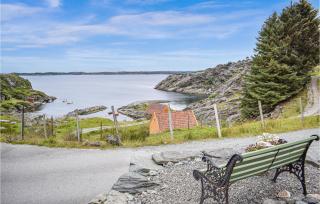 Holiday Home Finnås Lykling - Lykling - 6