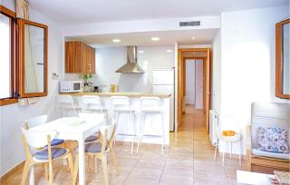 Cozy Apartment In Tossa De Mar, Girona - Tossa de Mar - 3