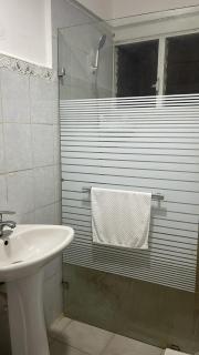 Casa en Santo Domingo Este - La Grúa - 3
