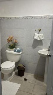 Casa en Santo Domingo Este - La Grúa - 2