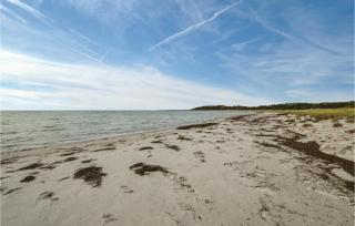 Two-Bedroom Holiday Home In Nykobing Sj - 2