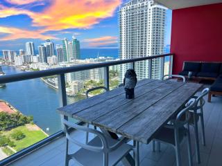 Beachwalk Resort Hallandale Ocean and Canal View Apartments 5 Min from the Beach - 2