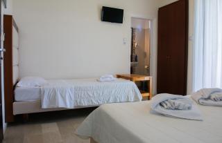 GOLDEN SUN Κokkoni Beach Hotel - 4