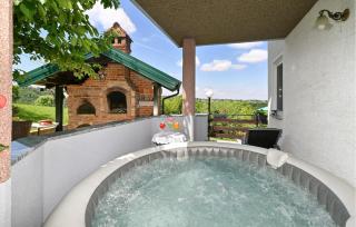 Cozy Home In Martinkovec With Wifi - 9