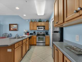 Beach Resort 511 by Newman-Dailey - Destin - 5
