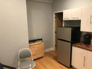 Private Room with Private Bathroom - Danbury - 6