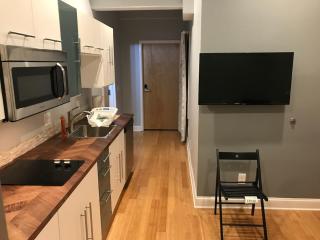 Private Room with Private Bathroom - Danbury - 3