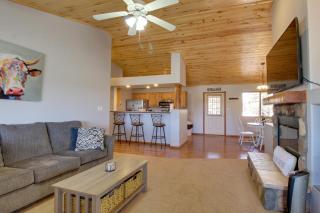 16 Mi to Sitgreaves Overgaard Cabin with Porch - Overgaard - 6