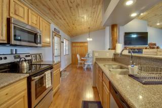 16 Mi to Sitgreaves Overgaard Cabin with Porch - Overgaard - 9