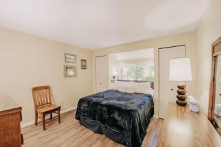 82SW - Fireplace - WithD - Kitchen - Sleeps 4 condo - 1