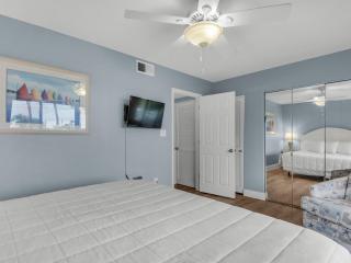 Blue Surf Townhomes 04 by Newman-Dailey - Destin - 7
