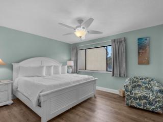 Blue Surf Townhomes 04 by Newman-Dailey - Destin - 3