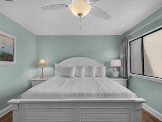 Blue Surf Townhomes 04 by Newman-Dailey - Destin - 2