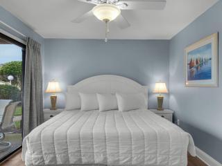 Blue Surf Townhomes 04 by Newman-Dailey - Destin - 8