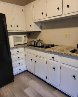 3 bedrooms 2 bathrooms, free Driveway parking, 2 min to Ohio state Univrrsity, AC, free wi-fi, washer and dryer, ExpoCenter, Bus stop, University shuttle, Riverside Methodist Hospital - Columbus - 3