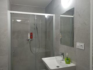 Nový apartmán s terasou - Brünn - 3