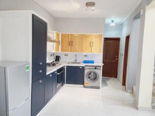 D S Residence Remarkable 3-Bed House in Freetown - Freetown - 8