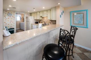 Surf Dweller 603 - Swaying Palms - 1