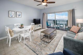 Pelican Isle 609 - 5