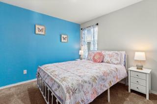 Fun Games and Spacious 4BR House 3 ML to Lackland AFB close to SeaWorld - 1