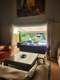 Demeure raffinée et exceptionnelle dans un cadre de vacances idéal à l'ombre des pins parasols - Le Plan-de-la-Tour - 8