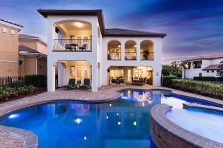 Classic 6 Bdrm Retreat with Private Pool at Reunion - Kissimmee - 0