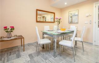 2 Bedroom Awesome Apartment In Marbella - Marbella - 6