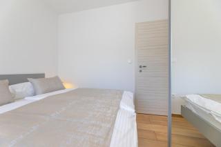 Apartments Crnekovic IX - Baška - 2