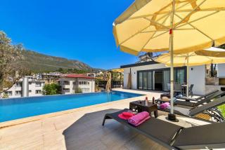Kalkanda Merkeze Yakın Villa Ayaz - Kaş - 4