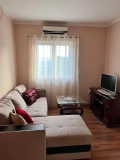 Sunshine Apartment - 0