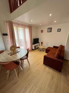 Petite maison cosy en bord de Marne 2 lits en mezzanine - 2