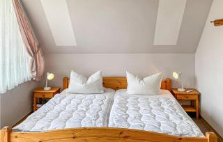 Stunning Home In Oberaula Ot Hausen - Hausen - 3