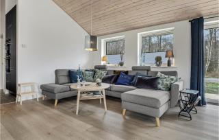 3 Bedroom Nice Home In Aakirkeby - Vester Sømarken - 8