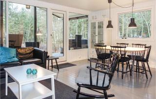 Amazing Home In Nexø With Kitchen - Neksø - 5