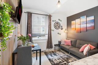 GioEstate Holiday, with Free Parking, Flat33 - Brighton & Hove - 7