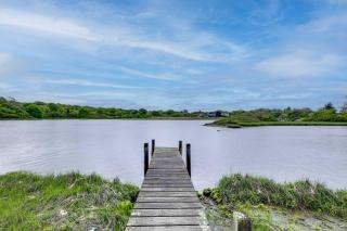 Cozy Narragansett Cottage with Dock and Outdoor Shower - Narragansett - 9