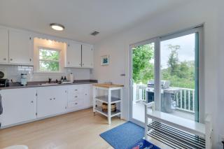 Cozy Narragansett Cottage with Dock and Outdoor Shower - Narragansett - 1
