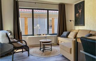 Stunning Home In Heinkenszand With Wifi - 8