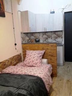 17 floor, cozy with a balcony historical & city view - Tbilisi - 5