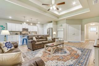 Single-Story Navarre Home about 8 Mi to Navarre Beach - Navarre - 0