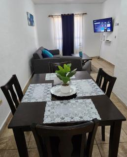 Casa céntrica, en privada con acceso controlado - 7