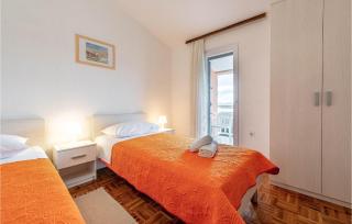 2 Bedroom Gorgeous Apartment In Kozino - Kožino - 3