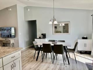 Dog Friendly Home With Fenced Yard & Work Spaces - 8
