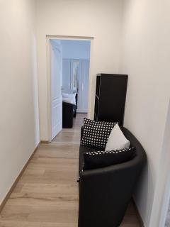 Astoria 3 Bdrm Apartment - Budapest - 4
