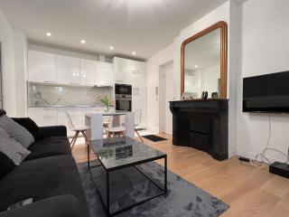 Luxury Appartment, Champs Elysées, Neuf ! - 9