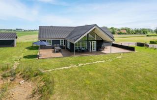 Four-Bedroom Holiday Home In Bagenkop - Bagenkop - 0