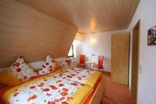Ferienwohnung in Neudorf mit Garten und Grill und Panoramablick - Sehmatal - 0
