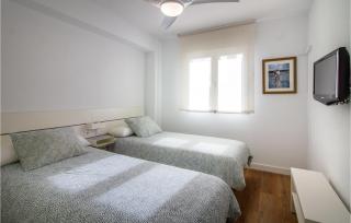 1 Bedroom Cozy Apartment In Benidorm - Benidorm - 3