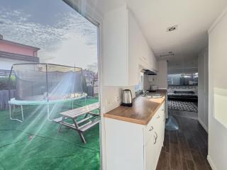 Domek Holender z prywatnym ogródkiem - 200m od plaży w centrum - 1