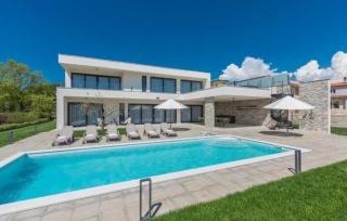 Luxusvilla "Bianca" nur 2 km vom Meer mit offener Terrasse, Pool, Sauna - Bužinija - 0